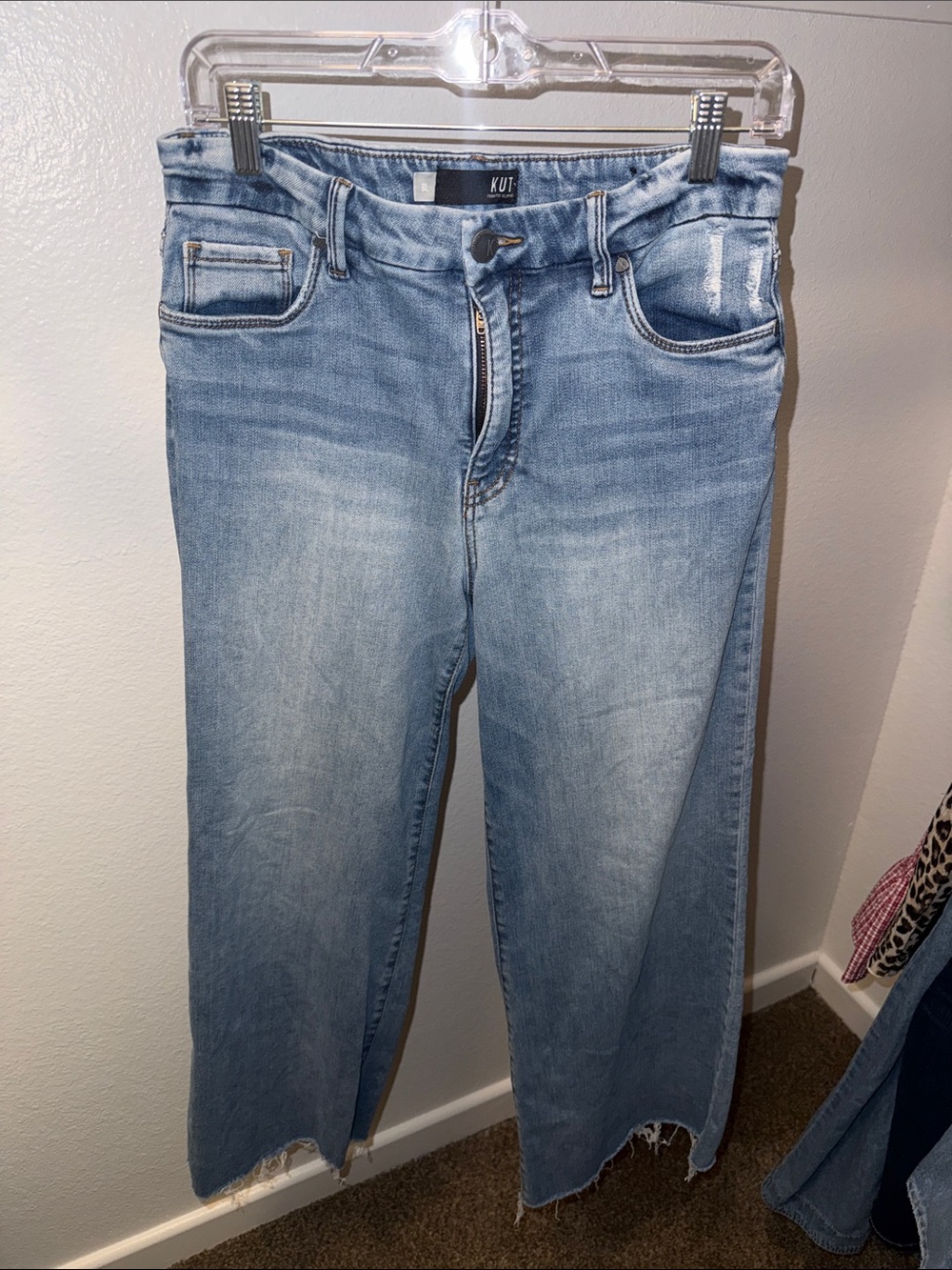 Kut from the Kloth Light Blue Straight Leg Jeans with Raw Hem